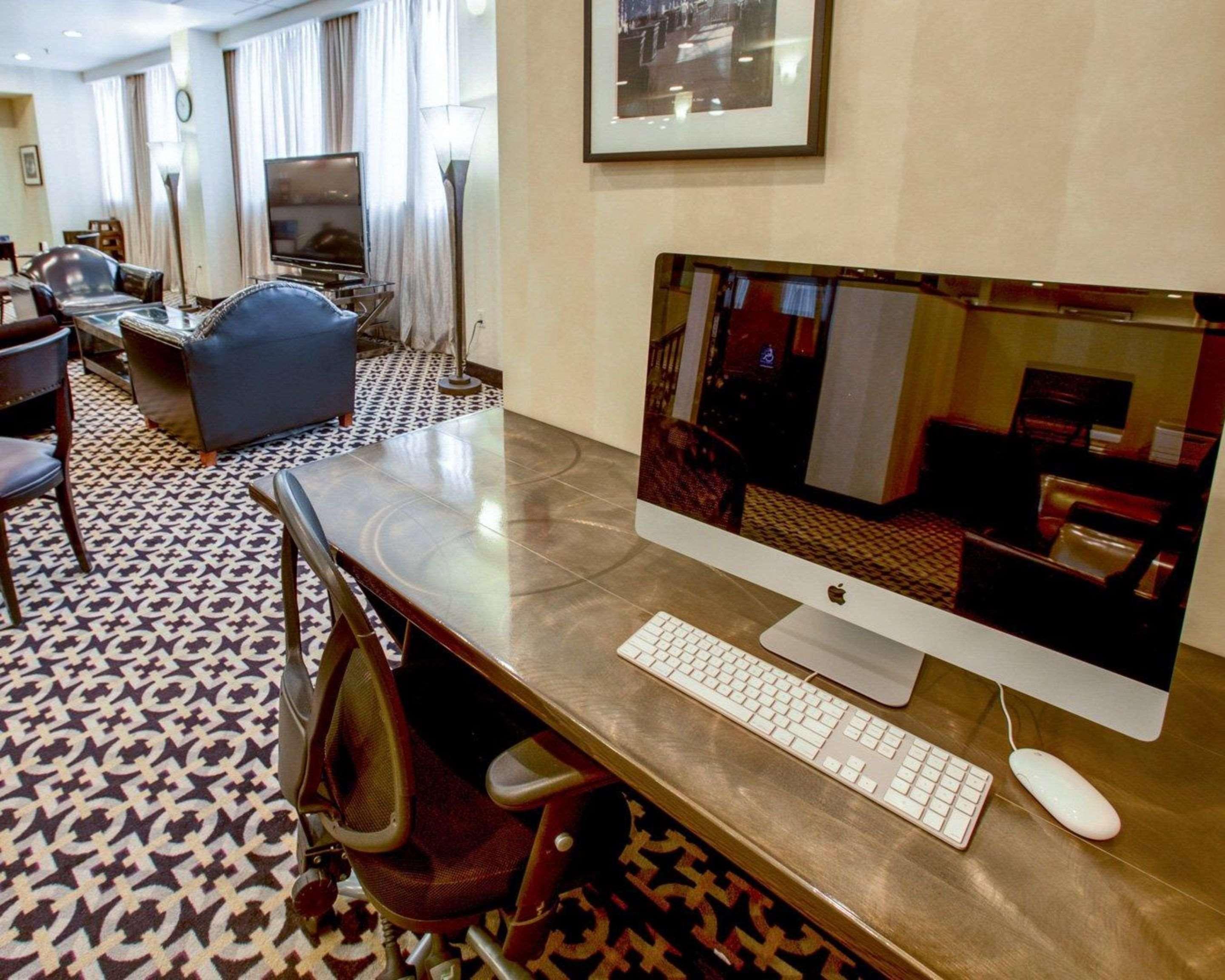 Best Western Paramus Hotel & Suites Kültér fotó